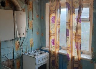 Продажа 2-ком. квартиры, 43 м2, посёлок Совхоз Коммунар, Школьная улица, 15