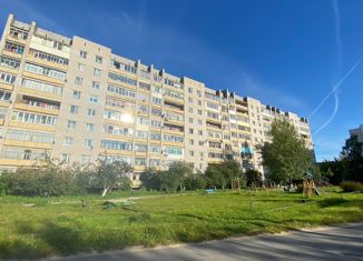 Продам 2-комнатную квартиру, 50.4 м2, Конаково, улица Горького, 3А