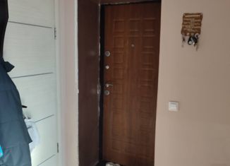 Продам 2-комнатную квартиру, 52 м2, Черемхово, улица Горького, 2