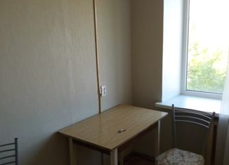 Сдам комнату, 170 м2, Череповец, улица Мира, 1