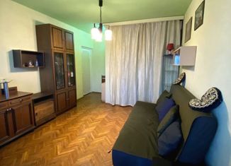 Продается 3-комнатная квартира, 73.9 м2, Москва, улица Раменки, 6к2, улица Раменки