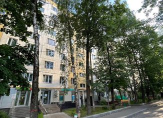 Продается 1-комнатная квартира, 32.7 м2, Москва, метро Южная, улица Красного Маяка, 1к1