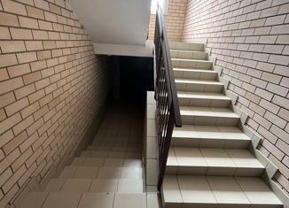 Продаю 1-комнатную квартиру, 51 м2, Ейск, Парковая улица, 35