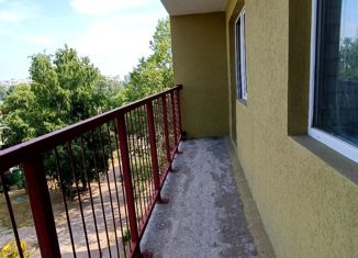 Продаю 2-ком. квартиру, 62.3 м2, деревня Коляново, Школьная улица, 42