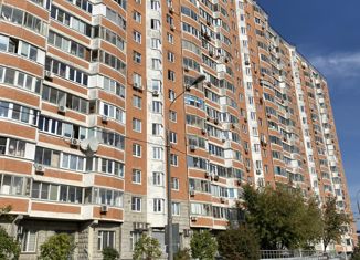 Продам 1-комнатную квартиру, 36.7 м2, Москва, улица Газопровод, 15, метро Аннино