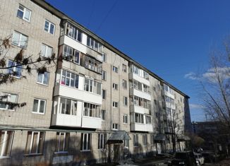 Продается 1-комнатная квартира, 29.3 м2, Ижевск, улица Труда, 54, Восточный жилой район