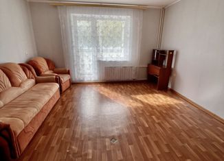 Продаю 1-комнатную квартиру, 43 м2, посёлок Рощино, улица Ленина, 20