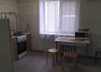 Продам 1-ком. квартиру, 36.3 м2, Каменск-Шахтинский, улица Героев Пионеров, 71