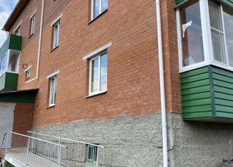 Продается 1-ком. квартира, 30 м2, село Красная Нива, Садовая улица, 10Б