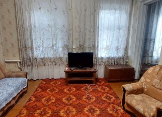 Сдается в аренду 2-ком. квартира, 45 м2, Минеральные Воды, Локомотивная улица, 44/4