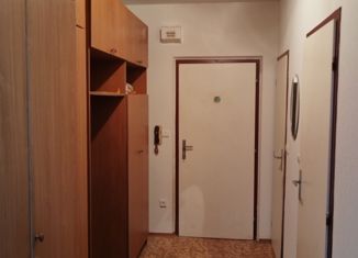 Продам 2-ком. квартиру, 62.6 м2, село Путятино, улица Новосёлов, 3