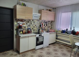 Продается 3-комнатная квартира, 54.5 м2, посёлок Тура, улица 50 лет Октября, 19А