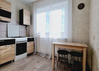 Продается двухкомнатная квартира, 57 м2, Тамбов, Советская улица, 187Б