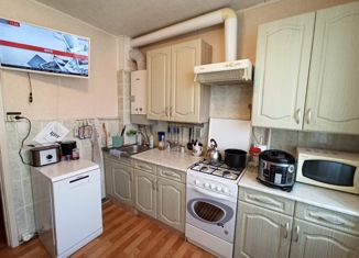 Продается 3-комнатная квартира, 73.7 м2, Шлиссельбург, Луговая улица, 5