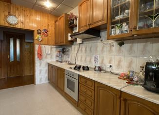 Продается дом, 260 м2, Подольск, улица Суворова, 43А