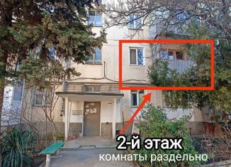 Продается 2-ком. квартира, 47 м2, Севастополь, улица Репина, 12