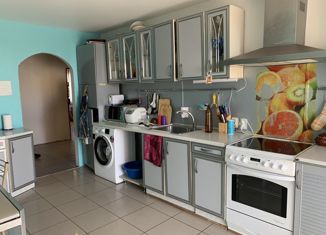 Продажа 2-комнатной квартиры, 120 м2, Лобня, улица Чехова, 6