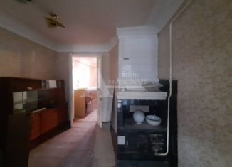 Продаю 2-комнатную квартиру, 20 м2, Кисловодск, улица Чернышевского, 10