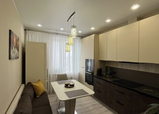 Продается двухкомнатная квартира, 61.6 м2, Кингисепп, проспект Карла Маркса, 39