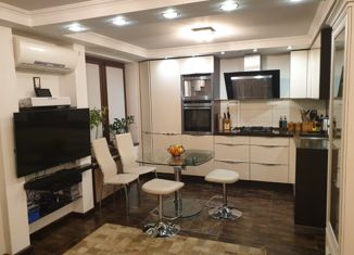 Двухкомнатная квартира на продажу, 50 м2, Москва, улица Обручева, 41, метро Калужская