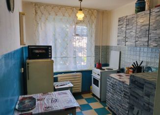 Продам 3-комнатную квартиру, 65.6 м2, Алтайский край, улица Георгиева, 44