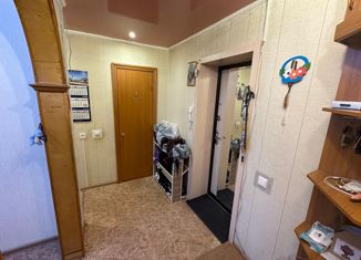 Продам трехкомнатную квартиру, 59 м2, Учалы, улица Горького, 4