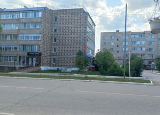 Продам 2-комнатную квартиру, 48.7 м2, Янаул, улица Азина, 13