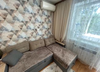 Продается 1-комнатная квартира, 29.5 м2, Севастополь, проспект Юрия Гагарина, 32