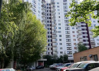 Продам 3-ком. квартиру, 75 м2, Москва, улица Маршала Тухачевского, 32к2, улица Маршала Тухачевского