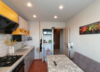 Продам 2-ком. квартиру, 53 м2, Санкт-Петербург, проспект Просвещения, 86к1, метро Гражданский проспект