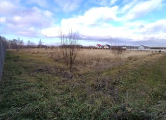 Продается участок, 15 сот., деревня Акатово, Озёрная улица, 19