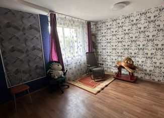 Продается 5-комнатная квартира, 87.6 м2, Хакасия, улица Кирова, 53