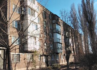 Продам 1-комнатную квартиру, 12 м2, Таганрог, улица Зои Космодемьянской, 2-1