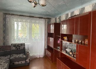 Продается 2-комнатная квартира, 43 м2, Тайшет, улица Гагарина, 110