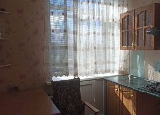 Продаю 2-комнатную квартиру, 46.5 м2, Мурманская область, Комсомольская улица, 2