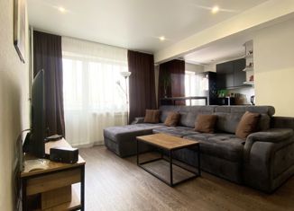 Продаю квартиру студию, 29.9 м2, Северск, улица Крупской, 15