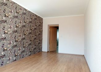 Продаю четырехкомнатную квартиру, 96.3 м2, Невинномысск, улица Урицкого, 39