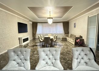 Продается дом, 248 м2, Краснодар, улица Достоевского, 68, улица Достоевского