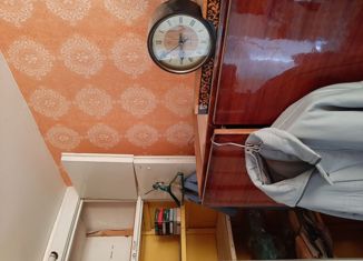 Продам трехкомнатную квартиру, 64.7 м2, посёлок городского типа Безенчук, улица Быковского, 72