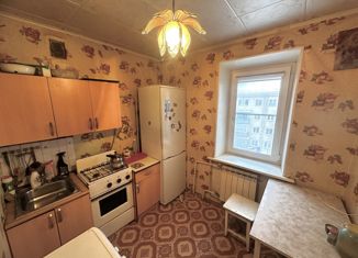 Продам 1-ком. квартиру, 32 м2, Еманжелинск, улица Герцена, 21