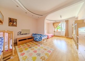 Продается трехкомнатная квартира, 105.6 м2, Санкт-Петербург, Пискарёвский проспект, 37к2