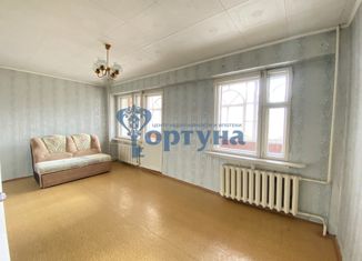 Продается однокомнатная квартира, 35.1 м2, Саянск, микрорайон Строителей, 11