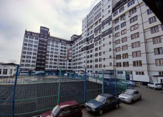 Продам четырехкомнатную квартиру, 159 м2, Нальчик, Эльбрусская улица, 19Г, ЖК Лотус Сити