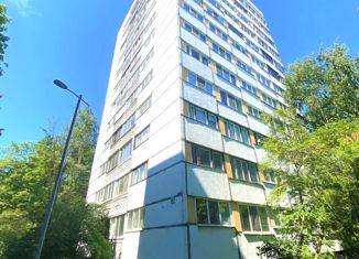 Продам однокомнатную квартиру, 32.7 м2, Санкт-Петербург, Лужская улица, 8, Лужская улица