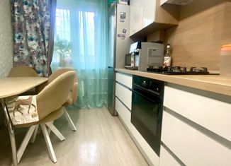 Продажа 3-комнатной квартиры, 63 м2, Екатеринбург, метро Уралмаш, Стахановская улица, 27