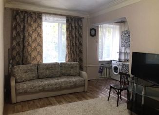 Продам 1-ком. квартиру, 30 м2, Карабаново, улица Мира, 9