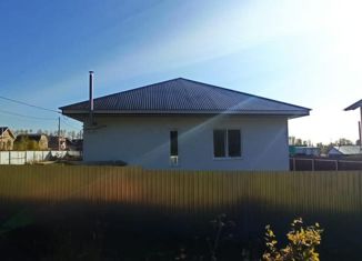 Продаю дом, 80 м2, посёлок городского типа Чишмы, улица Победы