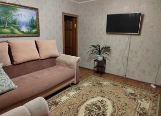 Продам 2-комнатную квартиру, 46 м2, Павлово, улица Аллея Ильича, 55