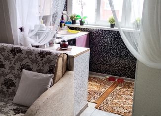 Продам двухкомнатную квартиру, 38 м2, село Подстёпки, Ключевой проезд, 2