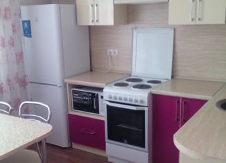 Аренда 2-ком. квартиры, 65 м2, Белгород, Садовая улица, 6